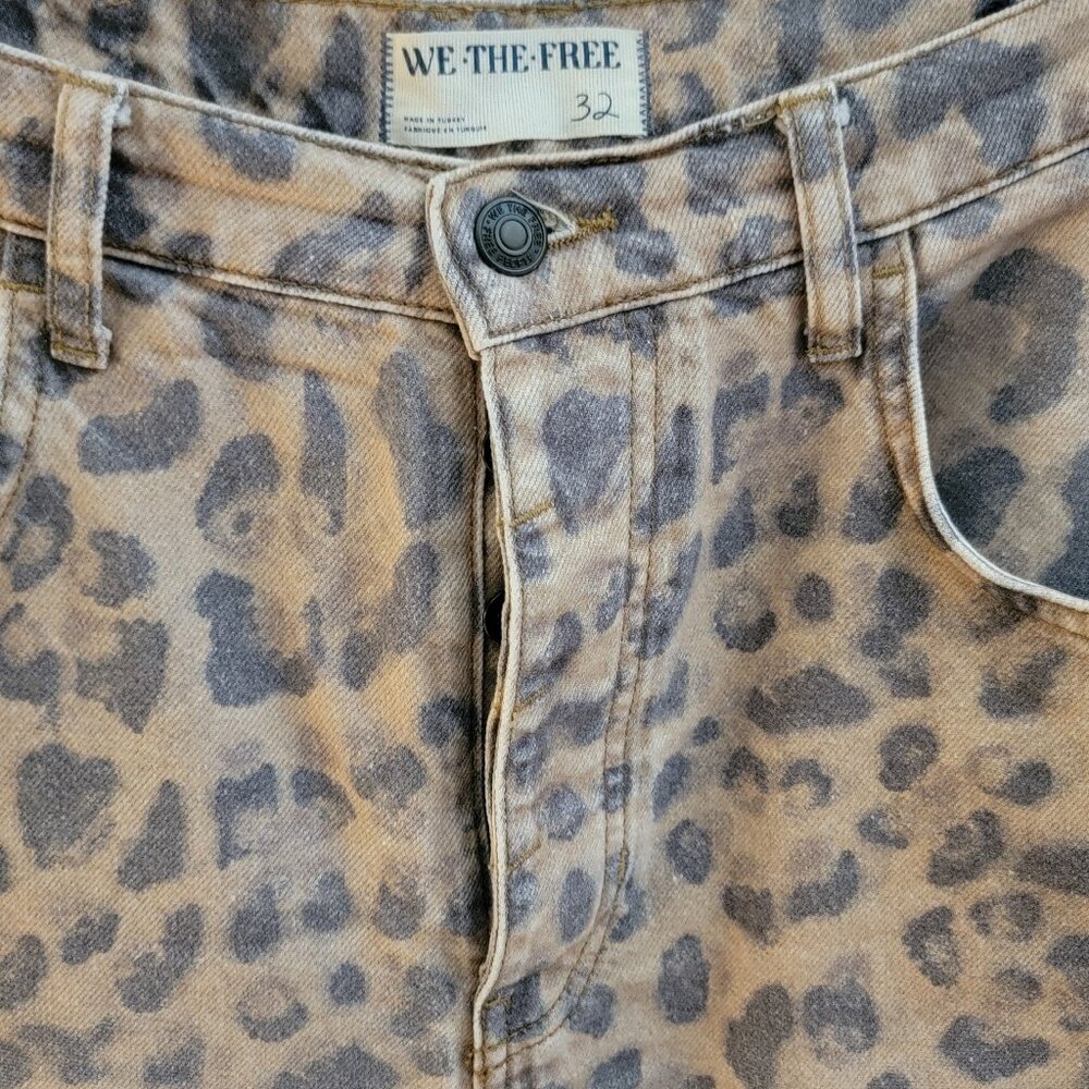 Free People We The Free Good Luck Printed Barrel Jeans - Picture 5 of 7